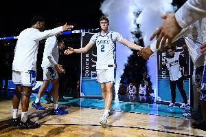 弗拉格：如果可以我绝对会回大学再打一年 但进NBA的机会不容错过